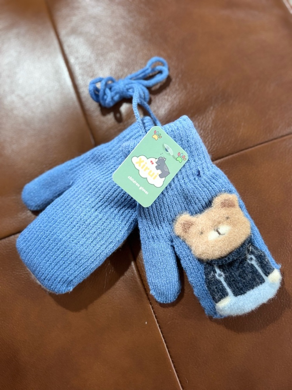 NWT Children's Blue Bear Mittens - Kids Accessories
